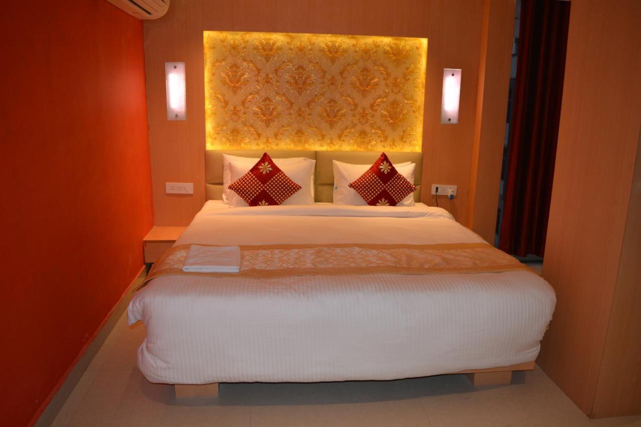 The Red Velvet Hotel Patna  Exterior photo